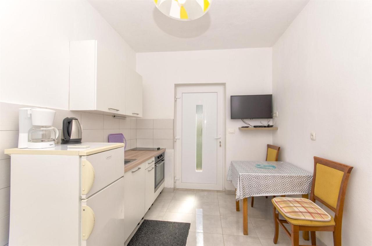 Apartments Paolo Okuklje ภายนอก รูปภาพ